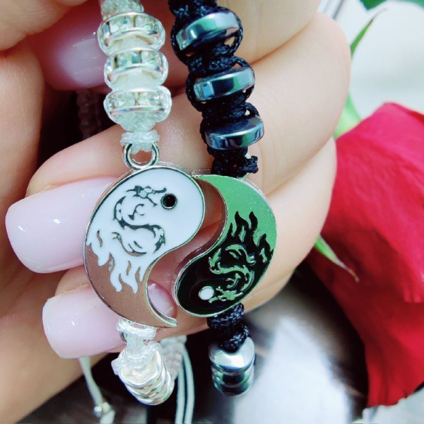 Парные браслеты ИНЬ ЯН с драконом / двойной браслет / черный и белый